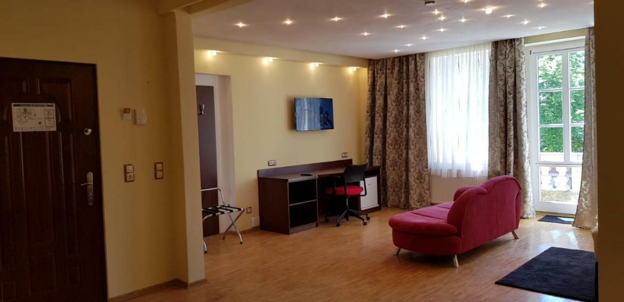 Hotel-Villa Lalee Дрезден Екстер'єр фото